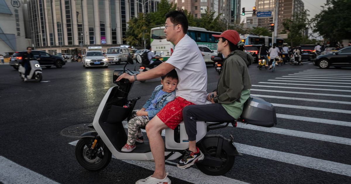像管长跑一样管电瓶车